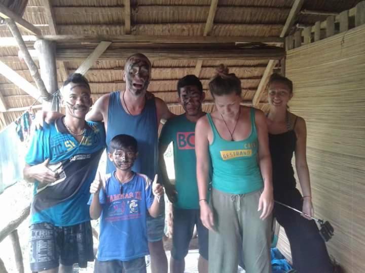 Orangutantreksumatra & Lovely Jungle Lodge Only Book If You Are Treking With Us Bukit Lawang Εξωτερικό φωτογραφία