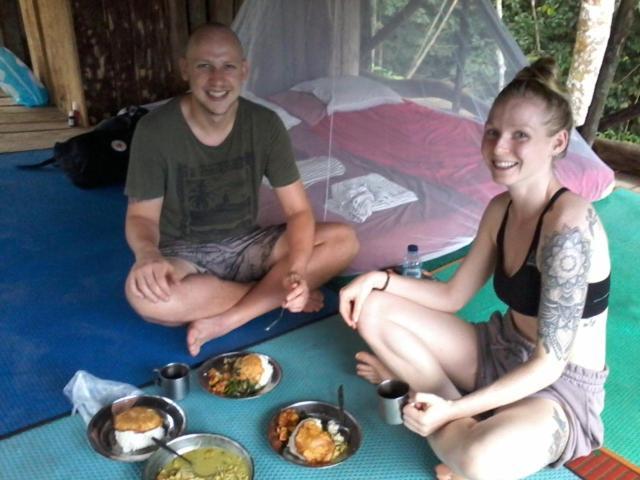 Orangutantreksumatra & Lovely Jungle Lodge Only Book If You Are Treking With Us Bukit Lawang Δωμάτιο φωτογραφία