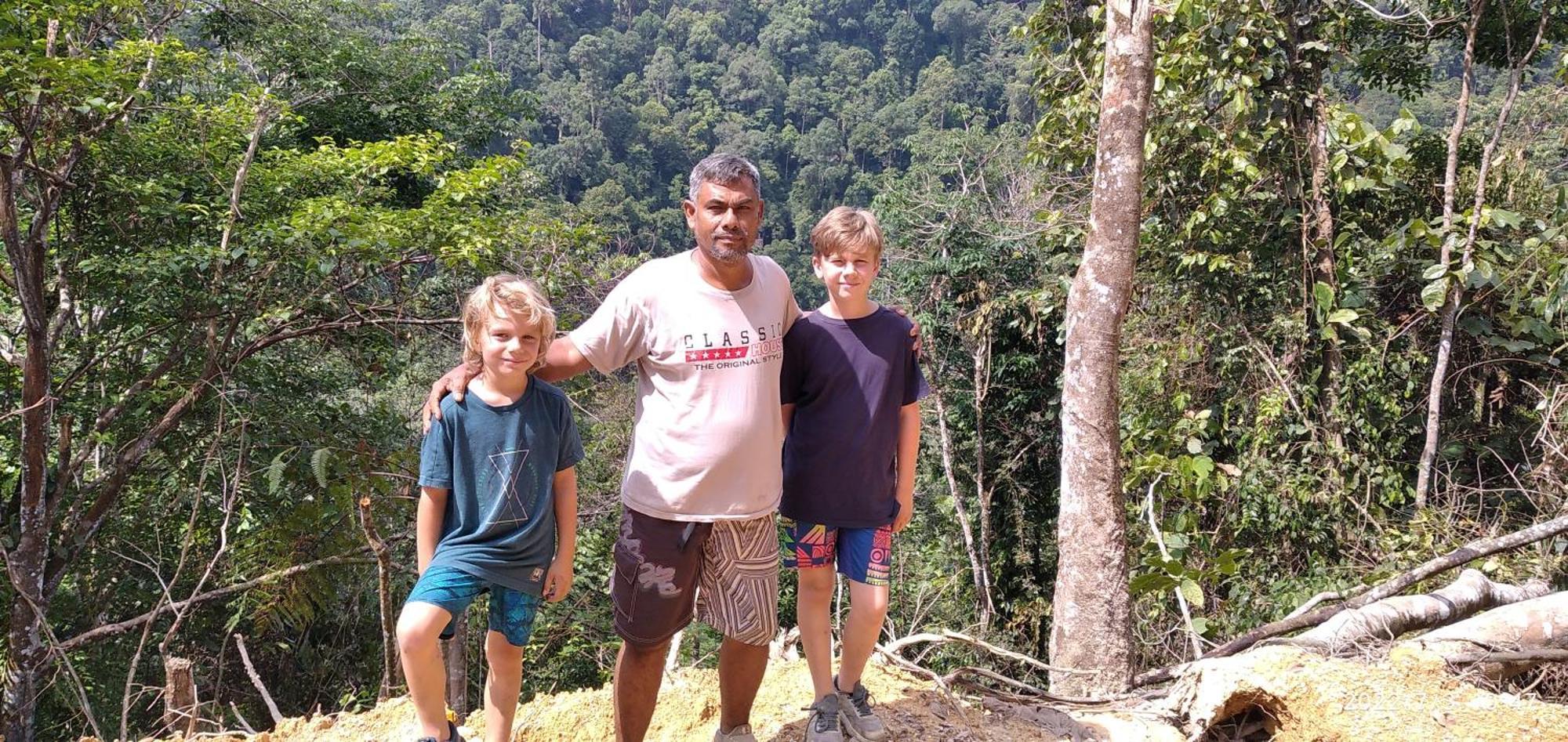 Orangutantreksumatra & Lovely Jungle Lodge Only Book If You Are Treking With Us Bukit Lawang Δωμάτιο φωτογραφία